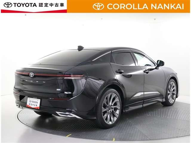 クラウンクロスオーバー2.5 G アドバンスト レザー パッケージ E-Four 4WD