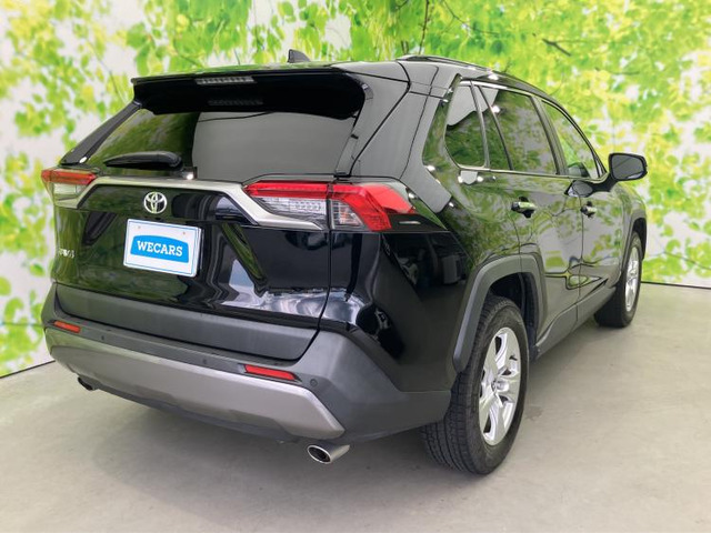 RAV42.0 G 4WD