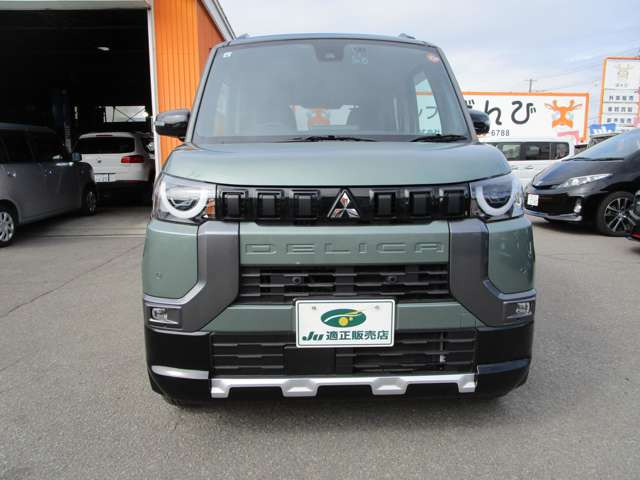 デリカミニT プレミアム 4WD