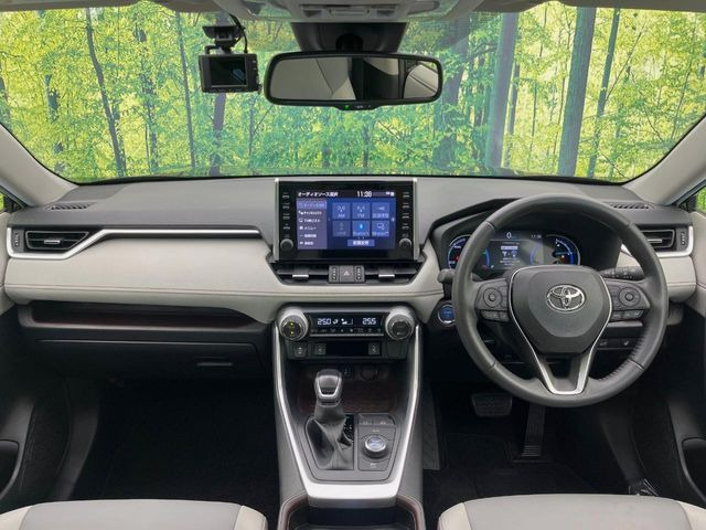 RAV42.5 ハイブリッド G E-Four 4WD