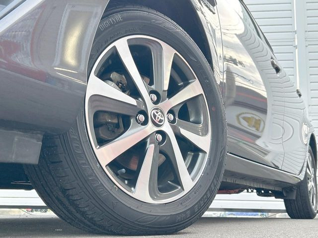 �y����15�C���`�A���~�z�C�[���z�O�ςɃ}�b�`���������A���~�z�C�[���𑕒����Ă���܂��B�e��ЊO�A���~�z�C�[����A�X�^�b�h���X�^�C�����戵�����Ă���܂��B���񂲑��k����������