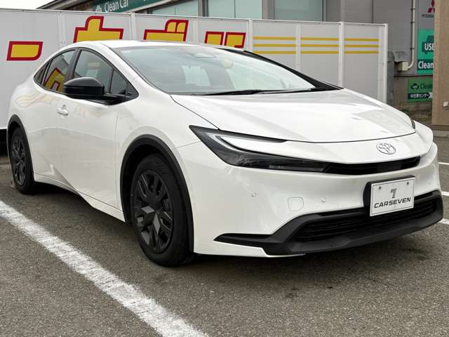 プリウス1.8 X E-Four 4WD