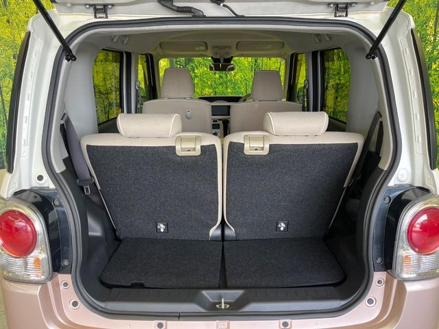 普段のお買い物や通勤、送迎等に十分な荷室スペースを確保しております。セカンドシートを倒すと、大きな荷物の積載も可能です♪