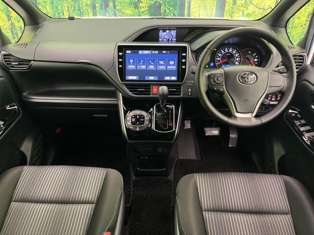 ヴォクシー2.0 ZS 煌II