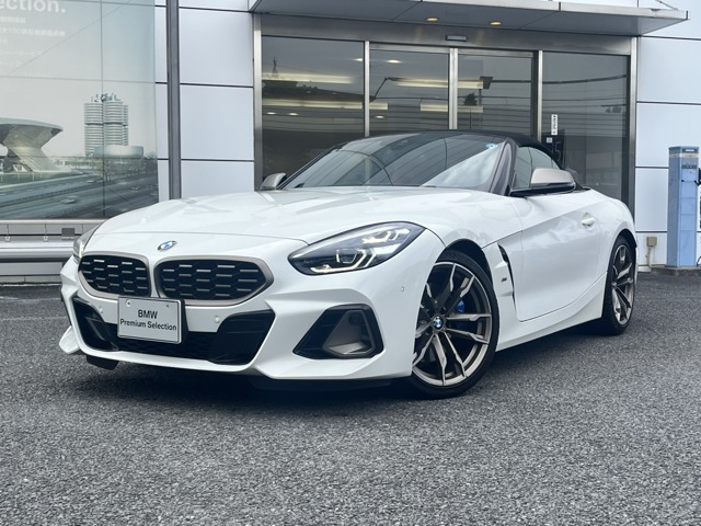 Z4M40i
