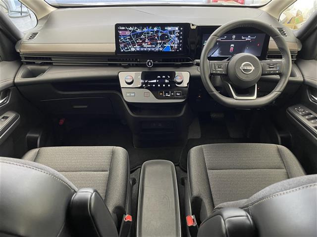 セレナ1.4 e-POWER ハイウェイスターV