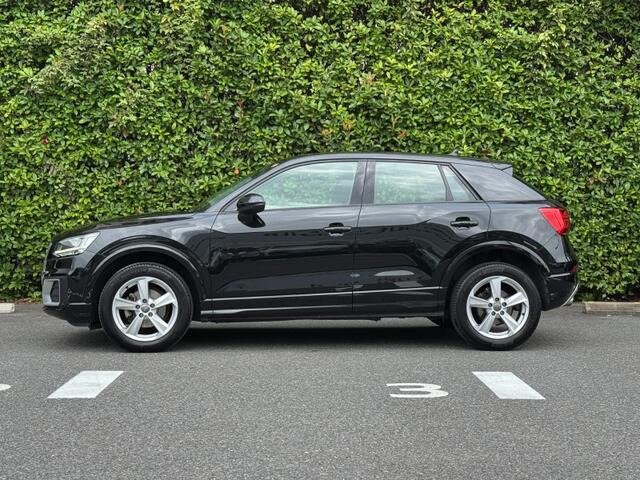 Q21.0 TFSI スポーツ