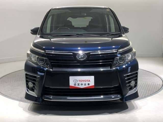 ヴォクシー2.0 ZS