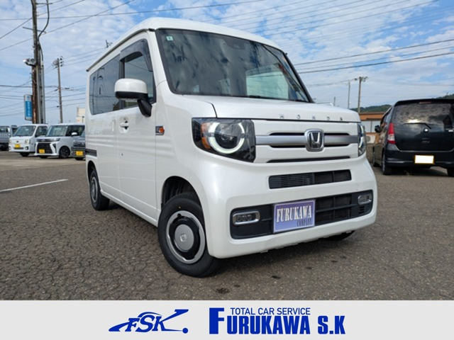 N-VAN+スタイル ファン ターボ  4WD