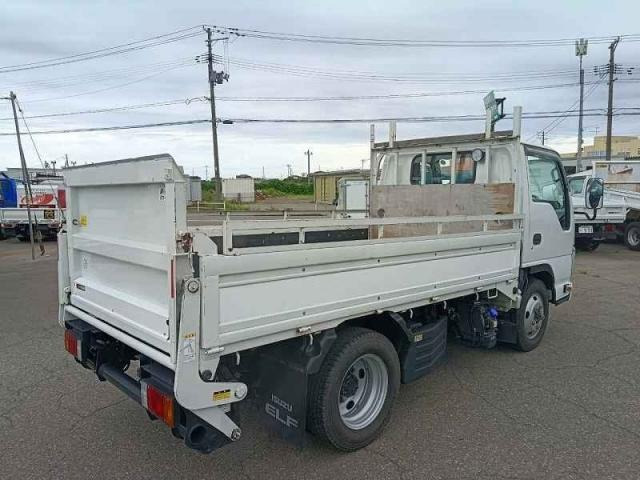 エルフ