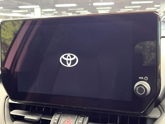 【12.3インチワイドナビ】高級感とインパクトのある大型ワイドナビを装備。各種オーディオ操作はもちろん、横長ワイド画面でのマップ2分割表示など、利便性も高いナビです♪