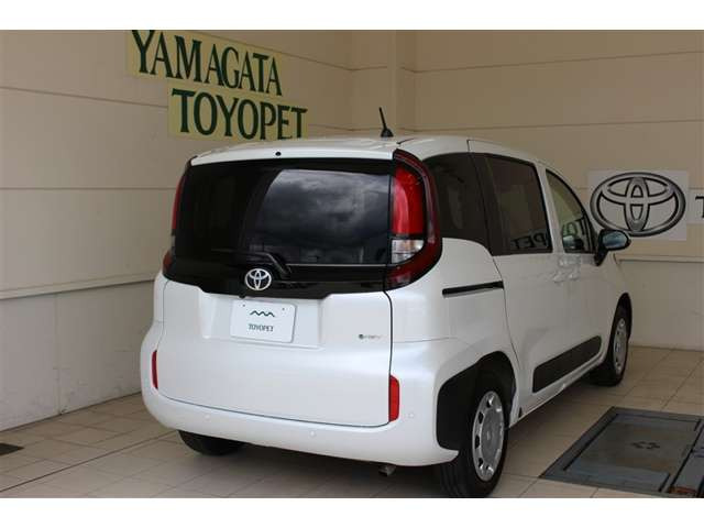シエンタハイブリッド 1.5 G E-Four 4WD