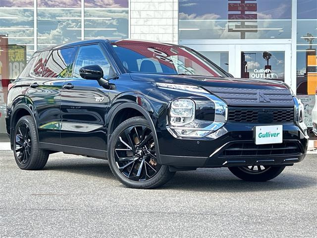 アウトランダーPHEV 2.4 ブラック エディション 4WD