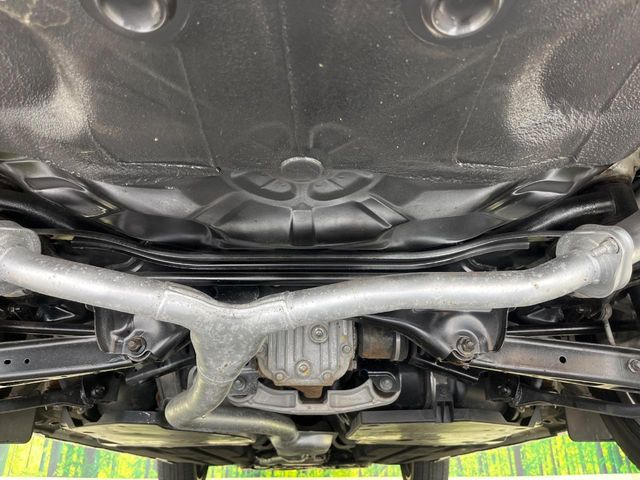 下回りがきれいなうちに、防錆加工の施工がオススメ。降雪地域はもちろん、沿岸部にお住いの方や、趣味でマリン・ウィンタースポーツをされる方にご好評いただいております。