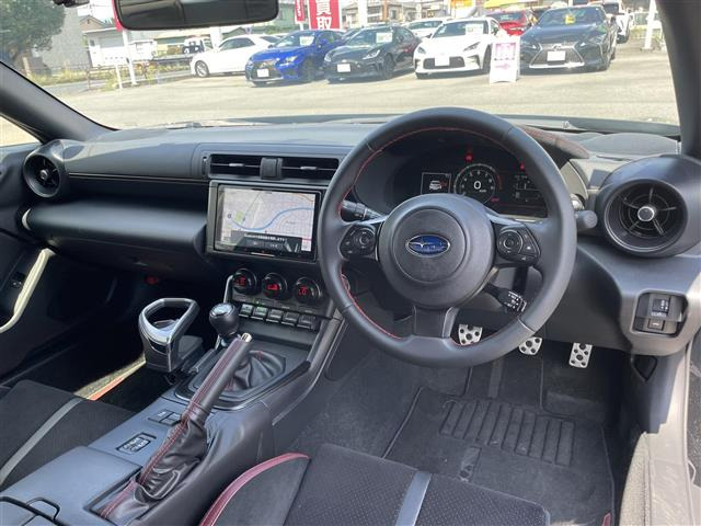 BRZ2.4 STI スポーツ