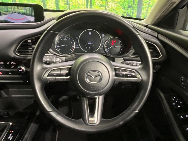 【マツダ・レーダークルーズコントロール】高速道路での長距離走行が楽に!自動で速度を保つクルーズコントロールが、衝突軽減システムと連携し、前方の車両を感知して車間を保つように速度調節してくれます!!