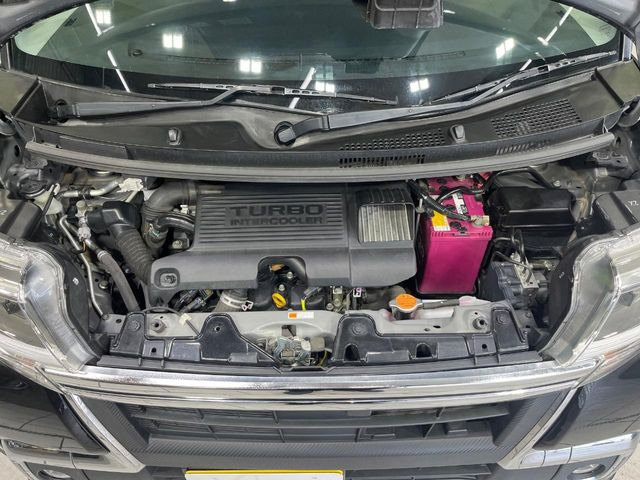 親切・丁寧な専門メカニックスタッフが応対!・車検・点検整備・事故等の修理などアフターサービスも安心。お車のカスタマイズもネクステージのサービススタッフまでご相談ください!