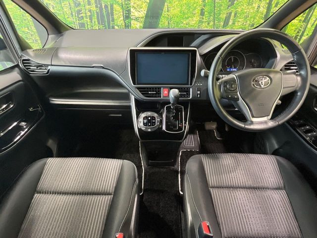 ヴォクシー2.0 ZS 煌