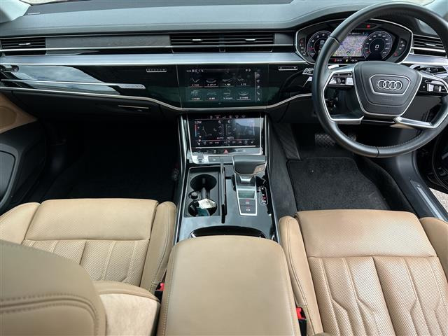 A855 TFSI クワトロ 4WD