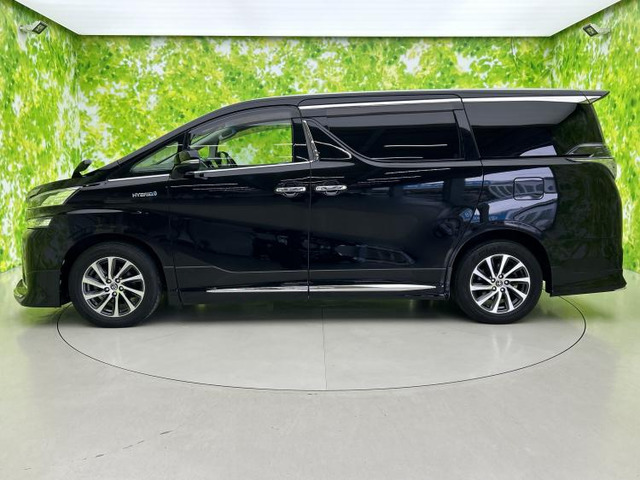 ヴェルファイアハイブリッド 2.5 ZR Gエディション E-Four 4WD