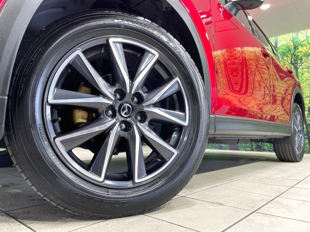 �y����19�C���`�A���~�z�C�[���z�O�ςɃ}�b�`���������A���~�z�C�[���𑕒����Ă���܂��B�e��ЊO�A���~�z�C�[����A�X�^�b�h���X�^�C�����戵�����Ă���܂��B���񂲑��k����������