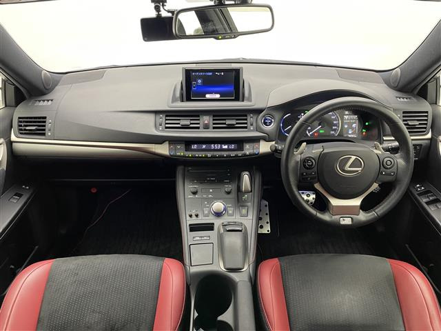 CT200h Fスポーツ Xライン