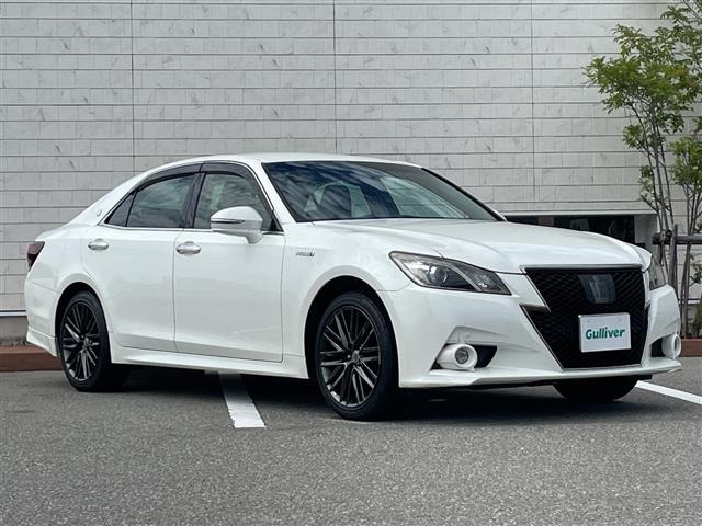 クラウンアスリートハイブリッド 2.5 S Four ブラックスタイル 4WD