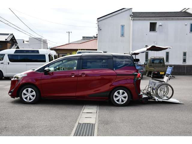 シエンタ1.5 G ウェルキャブ 車いす仕様車 タイプI 助手席側セカンドシート付