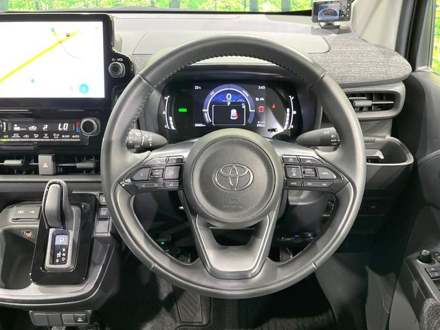 【ステアリングスイッチ】運転中、前方から目線をそらすことなく、オーディオ等の操作が可能な便利機能!安心&快適なドライブを演出してくれます♪
