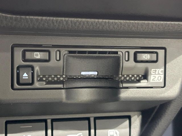 【ETC】高速道路の料金所をストレスなく通過!話題のスポットやサービスエリアに多い「スマートIC」利用時は必須のアイテムです。当店でセットアップを実施、ご納車当日からすぐにご利用いただけます!