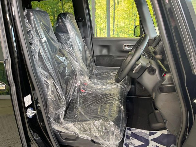もちろん車内はキレイです♪よりクリーンな状態をキープしたいお客様には『ナノゾーンコート』がおすすめ!新型コロナウイルス対策や、除菌・消臭に効果を発揮し多くの方にご好評いただいております。