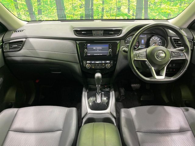 エクストレイル2.0 20Xi