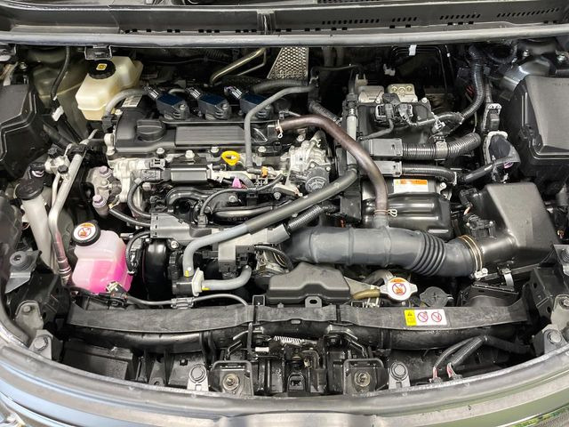 親切・丁寧な専門メカニックスタッフが応対!・車検・点検整備・事故等の修理などアフターサービスも安心。お車のカスタマイズもネクステージのサービススタッフまでご相談ください!