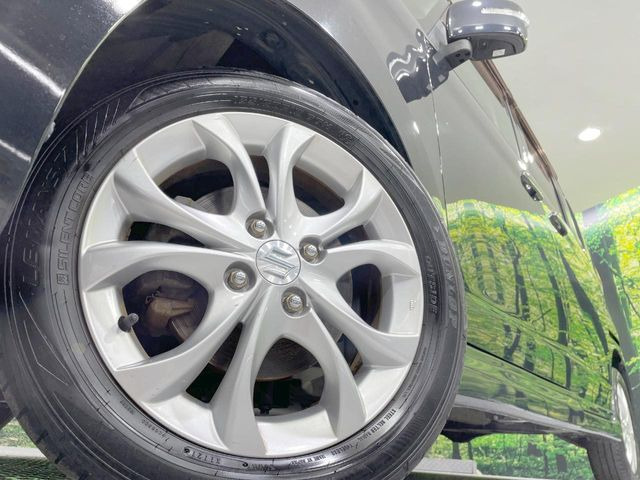 �y����14�C���`�A���~�z�C�[���z�O�ςɃ}�b�`���������A���~�z�C�[���𑕒����Ă���܂��B�e��ЊO�A���~�z�C�[����A�X�^�b�h���X�^�C�����戵�����Ă���܂��B���񂲑��k����������