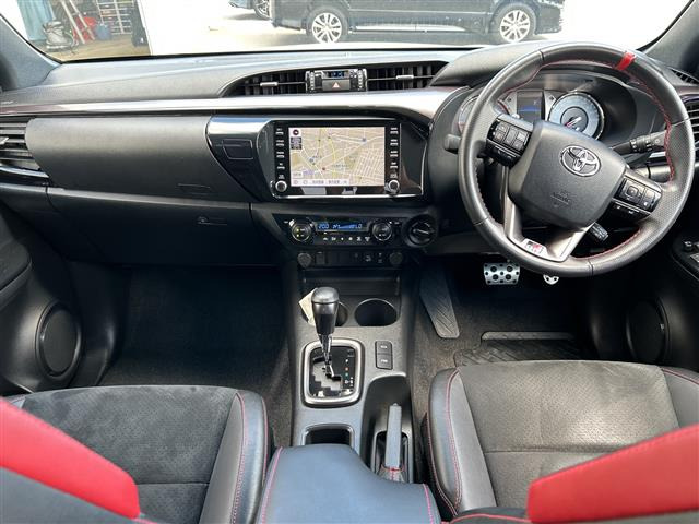 ハイラックス2.4 Z GRスポーツ ディーゼル 4WD