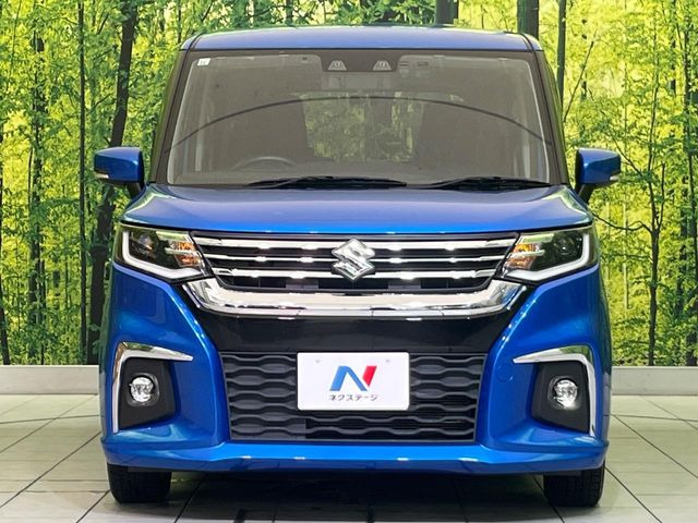 弊社では、全車『修復歴なし』のお車のみ取り扱っております。専任バイヤーによる厳選した仕入れの後、入庫後の車両チェックを行い、ネクステージが認定した高品質な中古車をご提供しております。
