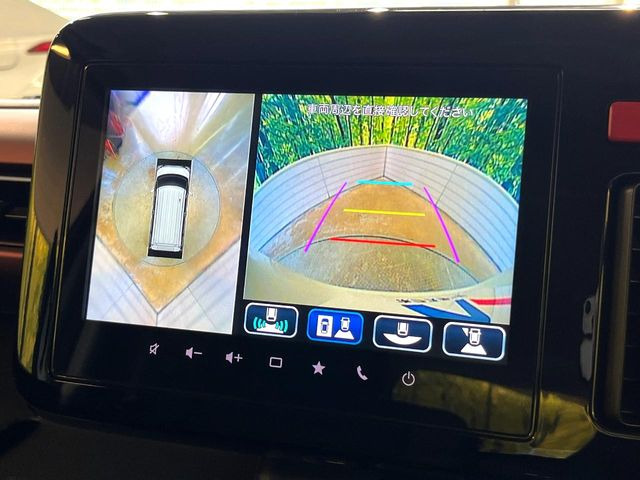 【全方位モニター用カメラ】専用のカメラにより、上から見下ろしたような視点で360度クルマの周囲を確認することができます☆死角部分も確認しやすく、狭い場所での切り返しや駐車もスムーズに行えます。