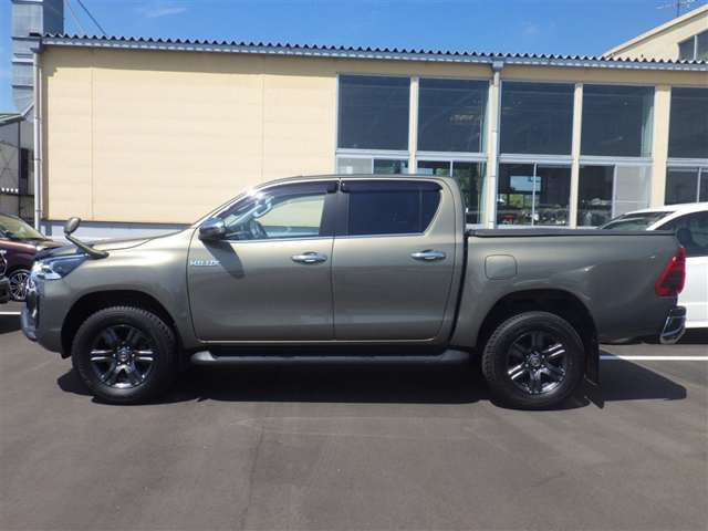ハイラックス2.4 Z ディーゼル 4WD