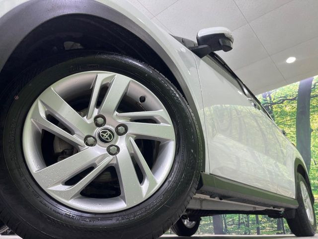 �y����16�C���`�A���~�z�C�[���z�O�ςɃ}�b�`���������A���~�z�C�[���𑕒����Ă���܂��B�e��ЊO�A���~�z�C�[����A�X�^�b�h���X�^�C�����戵�����Ă���܂��B���񂲑��k����������