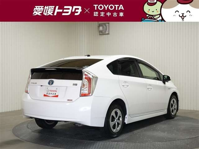 プリウス1.8 L