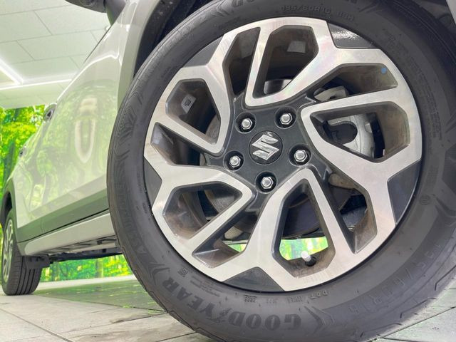 �y����16�C���`�A���~�z�C�[���z�O�ςɃ}�b�`���������A���~�z�C�[���𑕒����Ă���܂��B�e��ЊO�A���~�z�C�[����A�X�^�b�h���X�^�C�����戵�����Ă���܂��B���񂲑��k����������
