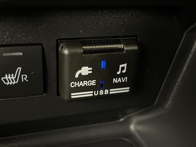 ロッキー1.0 プレミアム G 4WD