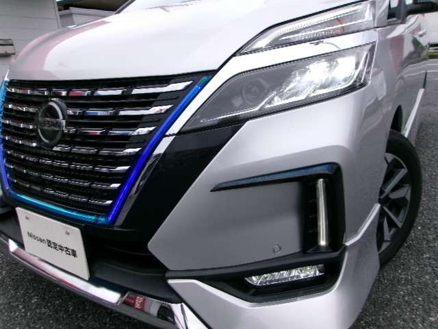 セレナ1.2 e-POWER ハイウェイスターG