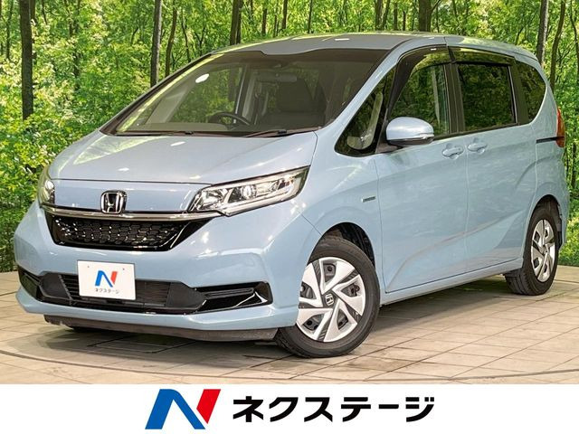 フリードハイブリッド