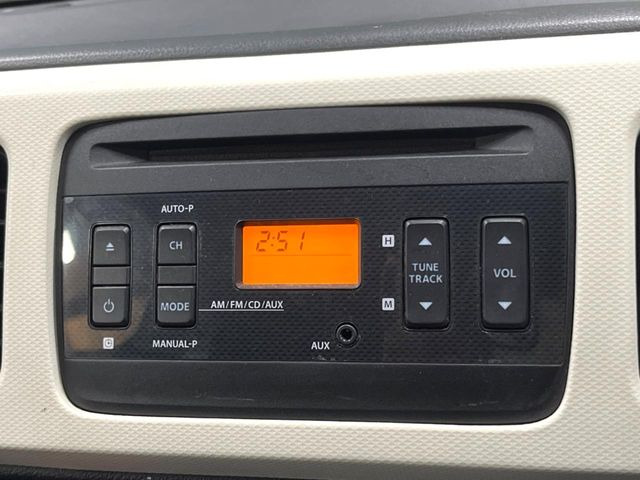 お好きな音楽を車内でお楽しみいただけます♪スピーカー交換・ウーハー追加などの音質向上や、最新ナビ・後席モニター等の取り付けも是非ご相談ください!