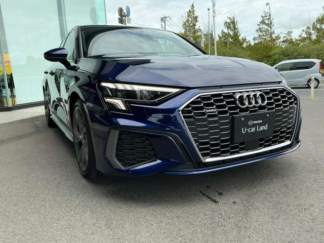 A3セダン40 TFSI クワトロ Sライン 4WD