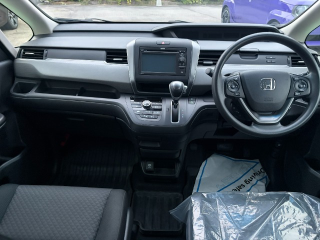 フリード+1.5 G ホンダセンシング 4WD