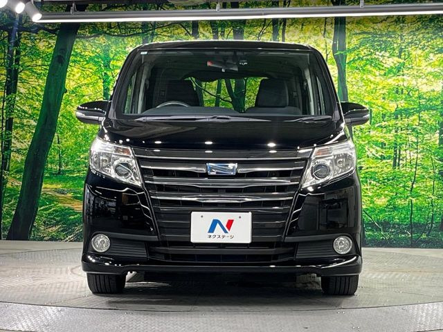 弊社では、全車『修復歴なし』のお車のみ取り扱っております。専任バイヤーによる厳選した仕入れの後、入庫後の車両チェックを行い、ネクステージが認定した高品質な中古車をご提供しております。