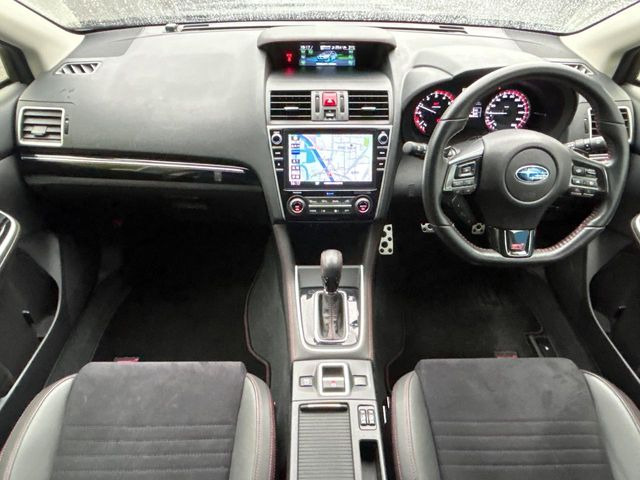 レヴォーグ2.0 STI スポーツ アイサイト ブラック セレクション 4WD