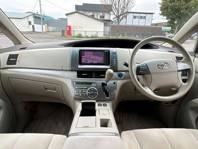 �����[���ɂ��s���Ȃ��q�l�ł��܂��́A�����k���҂����Ă���܂���wNEODrive�x����TEL011�]792�]0374